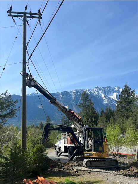 Sea-to-Sky Pole Holding in Squamish, BC